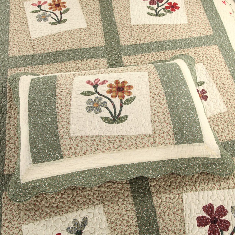 vctops Farmhouse Green 3 Piece Embroidered Floral Quilted Bedspread Quilt