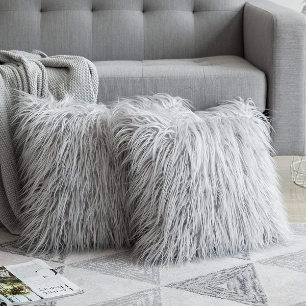 Ewolee Cute Scandinavian Long Fur Girly Faux Fur Decorative Throw