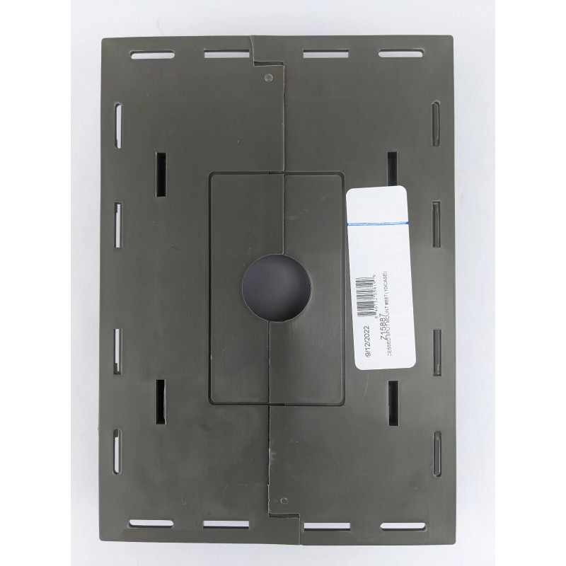 Royal Building Solutions Vinyl Siding Recessed Split Mount Pipe Mounting