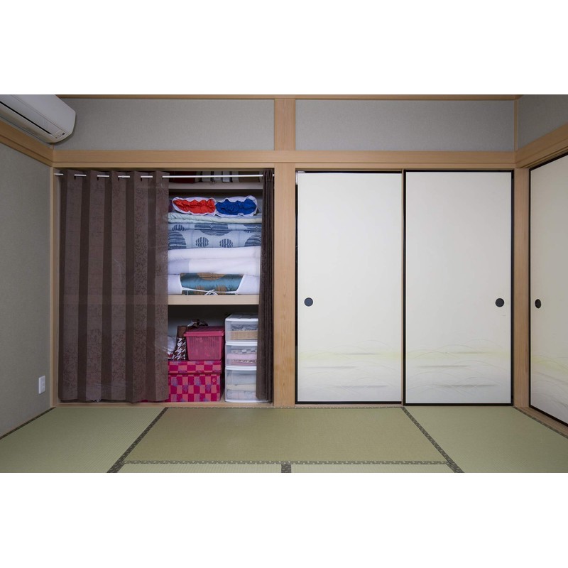 Accordion Curtain for Closet (Brown/2 Panels)