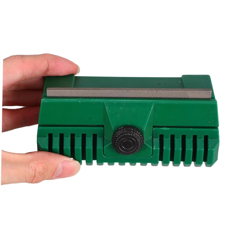 Kisangel 2pcs Chainsaw Chain Rail Plastic Chainsaw Guide Bar Dressing
