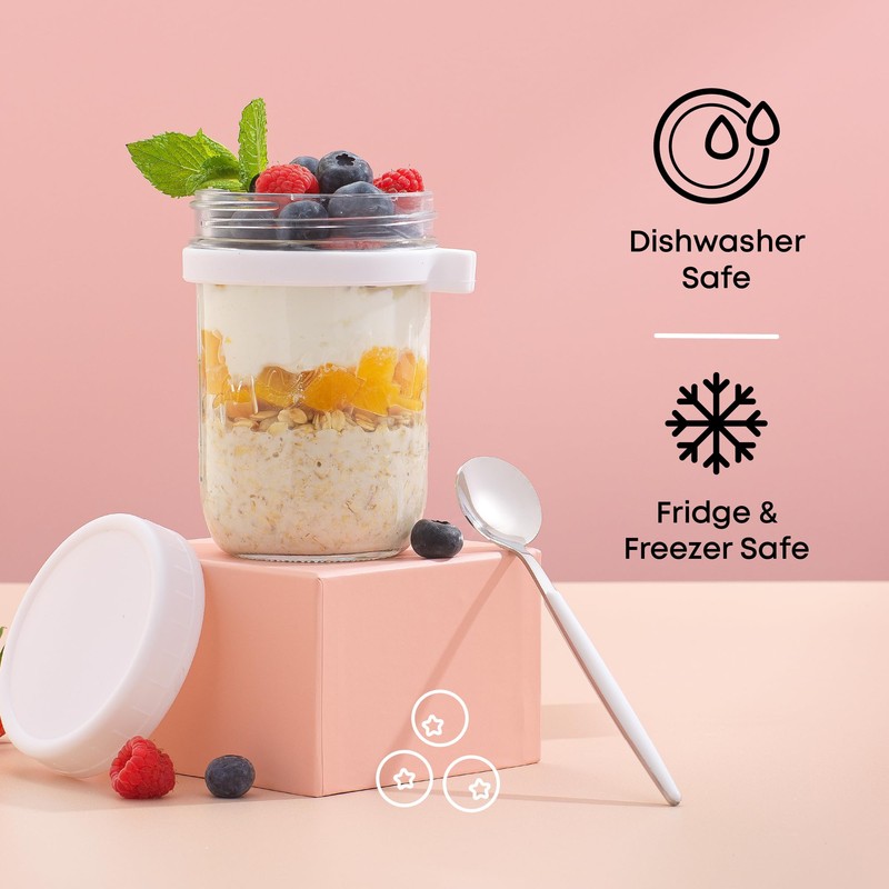 JoyJolt 3-Pack Glass Overnight Oats Jars with Lids and Spoons