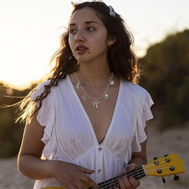 HUASAI Cowboy Hat Boot Charm Necklace for Women Layer Cowgirl Hat Boots Chain Necklace Gold Dainty Western Shell Necklaces Summer Seashell Beach Surfer Jewellery Gift, Leather