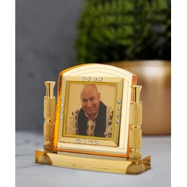 BEXCO Jai Guruji Swaroop self standing statute size 3.5 X3.5 X 1 inches with base Car Dashboard photo frame for showcase in Office Study Table, showpiece, Home Decor