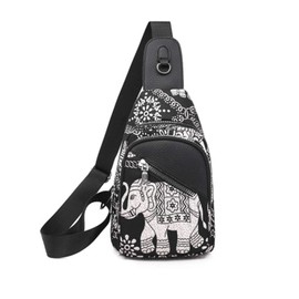 FANDARE Women's Chest Bag Fashion Sling Bag Backpack Girls Shoulder Bag Crossbody Shoulder Bag Travel Hiking Sports Fitness Daypack Durable Oxford Fabric, elephant, Exquisite