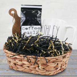 MagicWater Supply - 1/2 LB - Black & Gold - Crinkle Cut Paper Shred Filler great for Gift Wrapping, Basket Filling, Birthdays, Weddings, Anniversaries