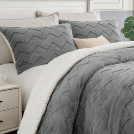 BEDELITE Fluffy Twin Comforter Set - Super Soft Sherpa Grey Comforter for Twin Size Bed, Luxury Warm Bedding Set for Winter, Fuzzy Bed Set 2 Piece (1 Comforter, 1 Pillowcase)
