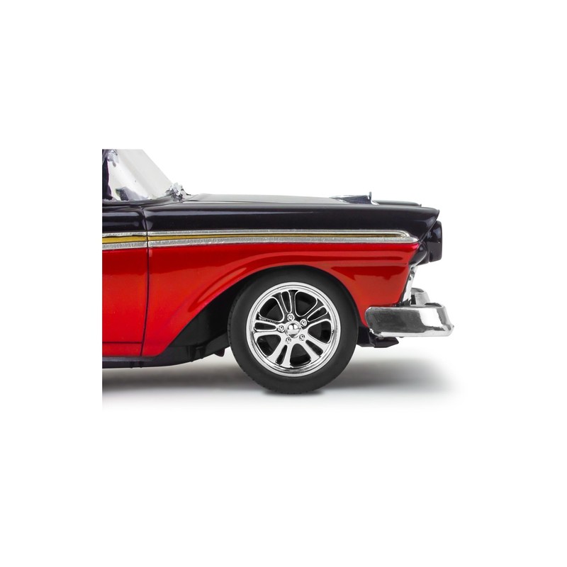 Revell 14548 '57 Ford Del Rio Ranch Wagon 2'N1 1:25