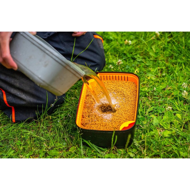 Guru Bait Strainer