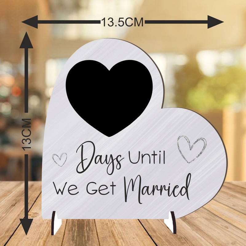 Pixie's Gifts Wedding Countdown Heart Plaque on Stands - Chalkboard