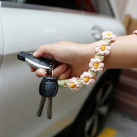 AOKSUNOVA Key Ring Band Macrame Lanyard Short Key Pendant Girls Gift for Women, Ys11-04