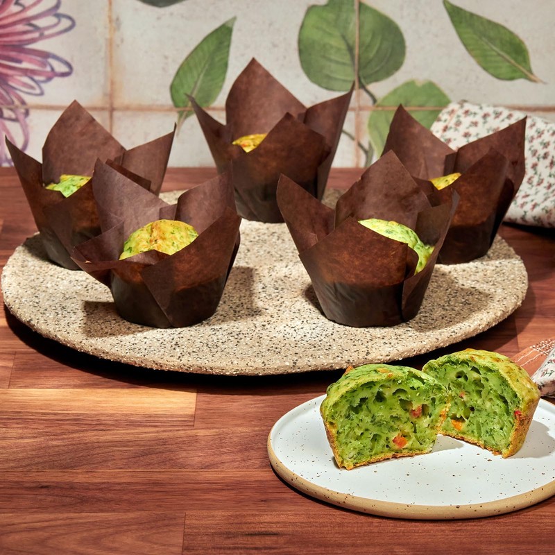 sourcing map 100pcs Tulip Cupcake Liners Greaseproof Baking Cups Paper