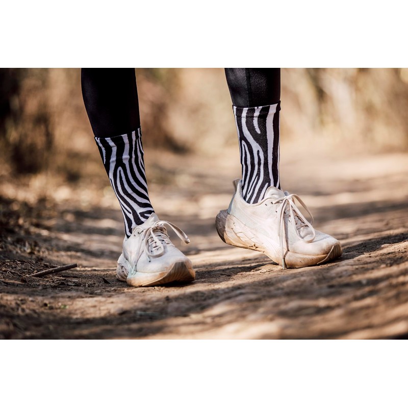 Sox Footwear Zebra Crew Socks, Black and White, 38 -