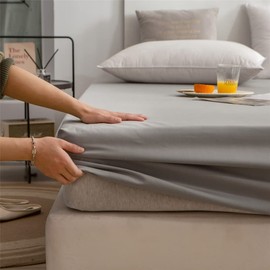 Fitted Sheet - Soft Brushed Microfiber - Deep Pockets, Shrinkage and Fade Resistant - Easy Care - 1 Fitted Sheet Only (Grey, King)