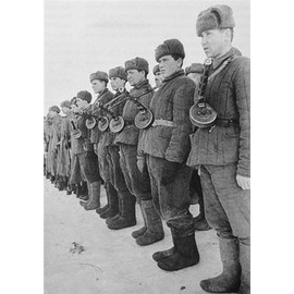 Russian Fur Ushanka Winter GENUIN Wool Cold WAR HAT Cap with Badge. Size 60(XL)