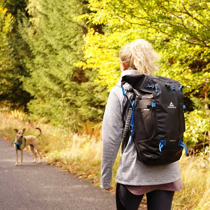 mapuera Escuro Waterproof Rolltop Backpack in Various Sizes (25 L),