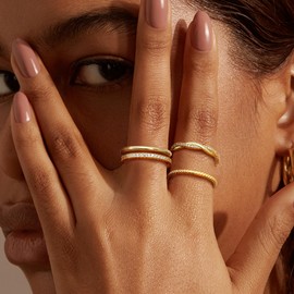 Roheafer Stapelbare Goldringe für Frauen Nicht verschmutzen Dainty 14K Gold plated Stapelbare Ringe Cubic Zirkonia Daumen Ring Set Trendy Statement Bands Verlobungsringe für Frauen Größe 10