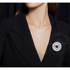 KristLand Vintage Wedding Crystal Brooch with Rotating Leaves Corsage Stunning Art Deco Fashionable Flower Brooch Bridal Flower Ribbon Brooch Party Gift for Women, Crystal