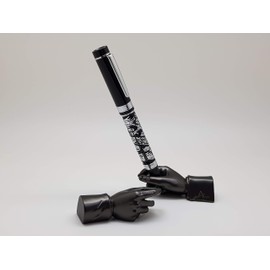 ACELY Executive Hand Shape Pen Holder Metal Art Craft Paperweight for Desktop Organizer Pen Display Stand Decoration (Satin Black)