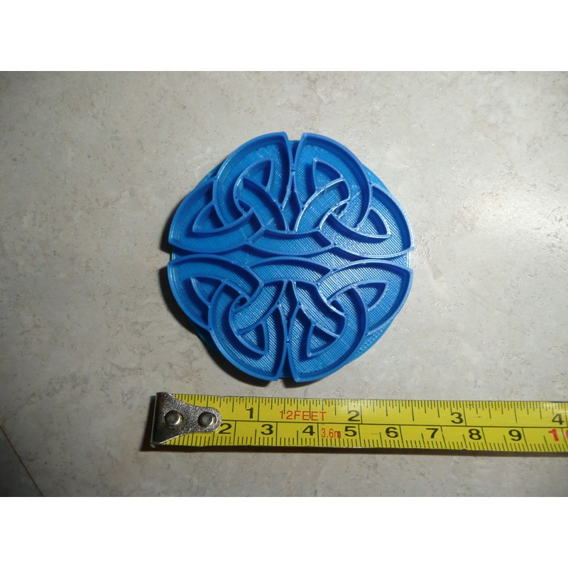 LINE OF LIFE CELTIC KNOT COOKIE STAMP EMBOSSER MADE IN