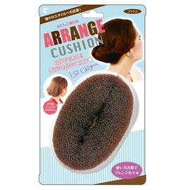 rakki-torendyi Arrangement Cushion Brown