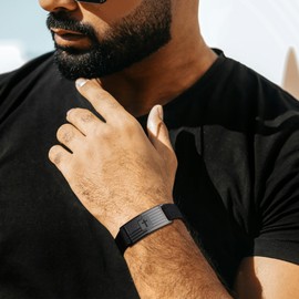 American Flag Cross Bracelet for boys Men Adjustable Christian Scripture Bracelets Engraved Bible Verses Inspirational Messages Jewelry Gift Don't Let The Hard Days Win Graduation Gifts for Him 2025