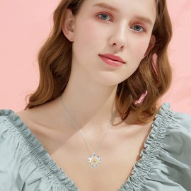 Dreamboat Heart Locket Necklace for Women Sunflower Necklace 925 Sterling Silver Photo You Are My Sunshine Hold Picture Locket Jewelry Gifts for Mom
