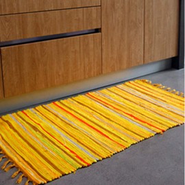 Yewader Chindi Rug Reversible Rag Rug Hand Woven Floor Mat Multi-Color Chindi Area Rug Entryway for Laundry Room Kitchen Bathroom Bedroom Dorm (20'' x 31", Yellow)