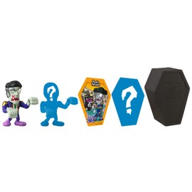 Bandai World of Zombies 2-Pack 2.5 Inch Figure - Zpain Torero and Secret Figure 44273