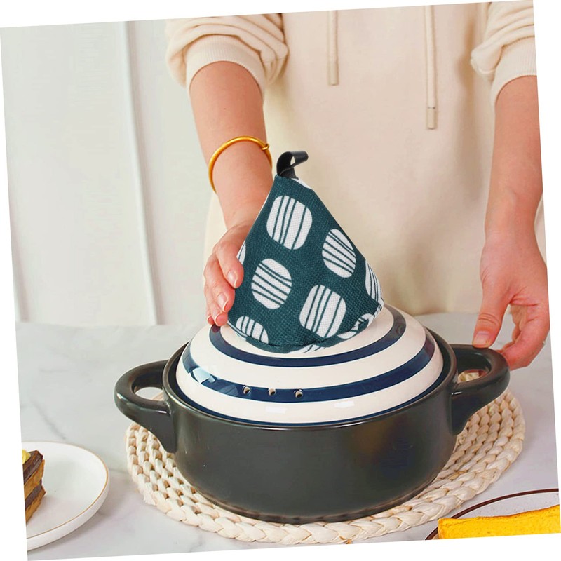 LABRIMP Triangle Oven Gloves Pot Lid Handle Cover Heat Gloves