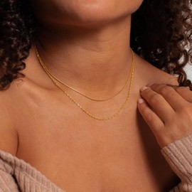 Necklaces for Women Dainty Gold Chain Necklace Women Layered Necklace for Women Cross Circle Bar Charm Necklace for Women Jewelry Gifts Trendy 2025