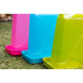 Kerbl Hobbyfarming Plastic Drinker with Feet, Automatic Water Supply, Stable Stand, Weather Resistant, Easy to Clean, with Carry Handle, Transparent Top, 5.5 L, Green