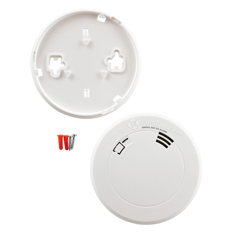 First Alert Alert Slim 10-Year Battery Smoke and Carbon Monoxide