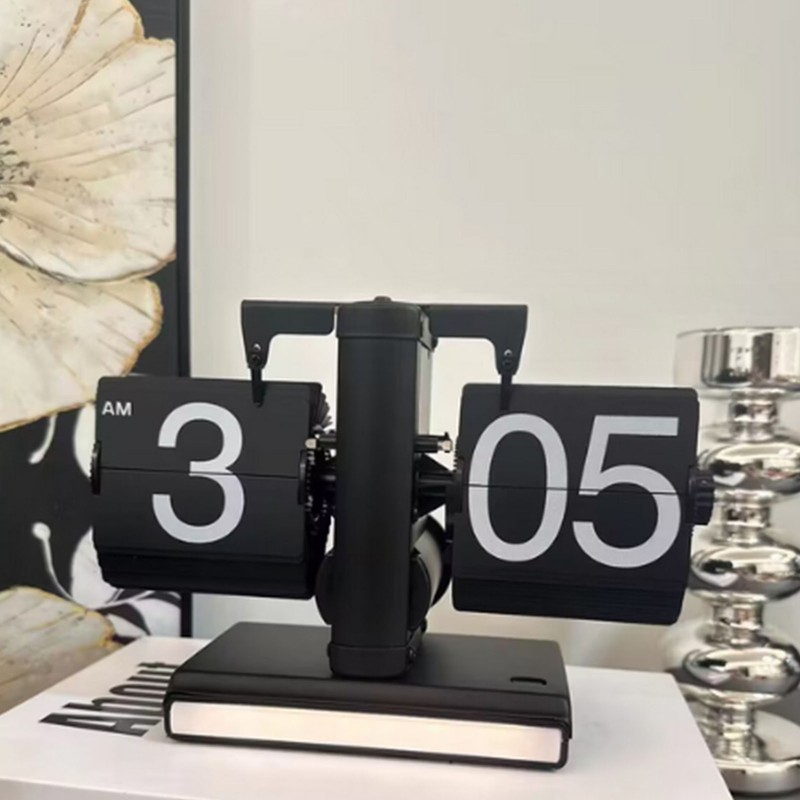 Retro Digital Flip Down Clock Battery Powered Flip Desk Clock