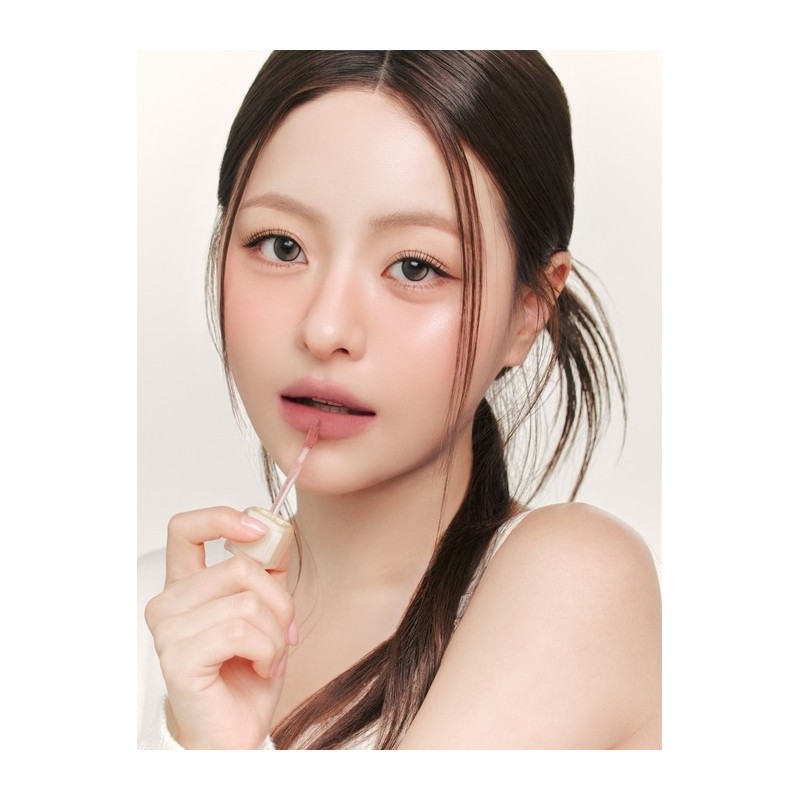 Milk Touch [NEW Color Outer Protection] Spread Fit Blur Tint