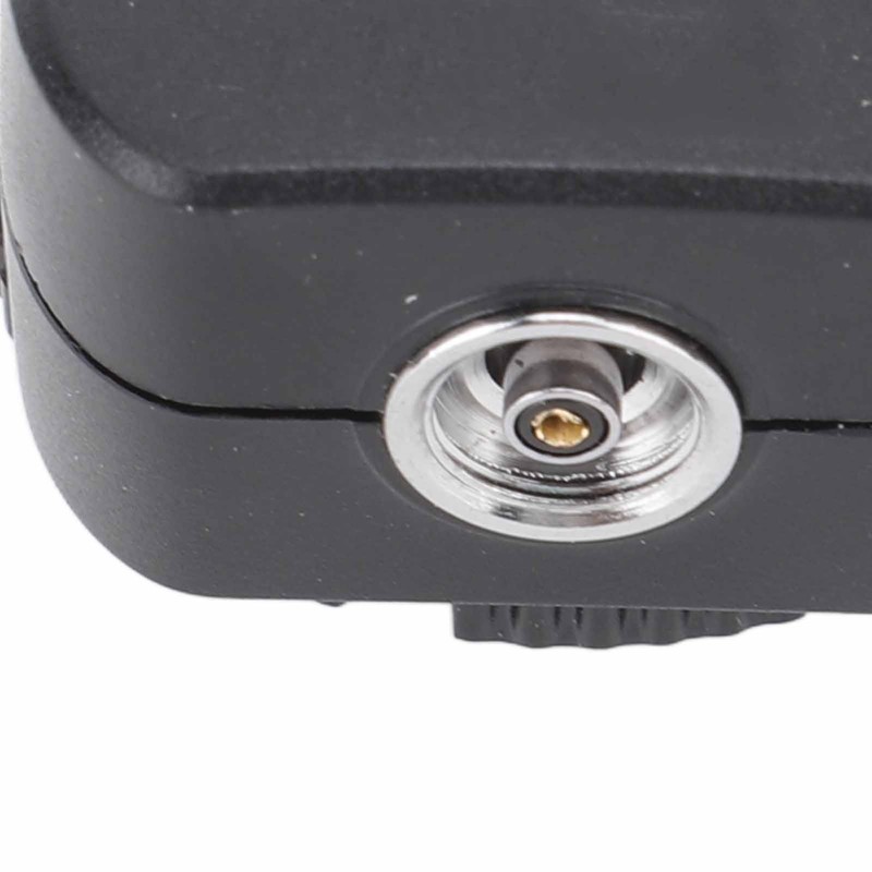 Flash Hot Shoe Sync Adapter with Extra PC Sync Port
