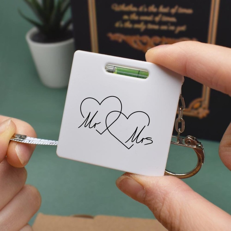 'Mr & Mrs Hearts' Keyring Tape Measure/Spirit Level Tool (KM00041697)