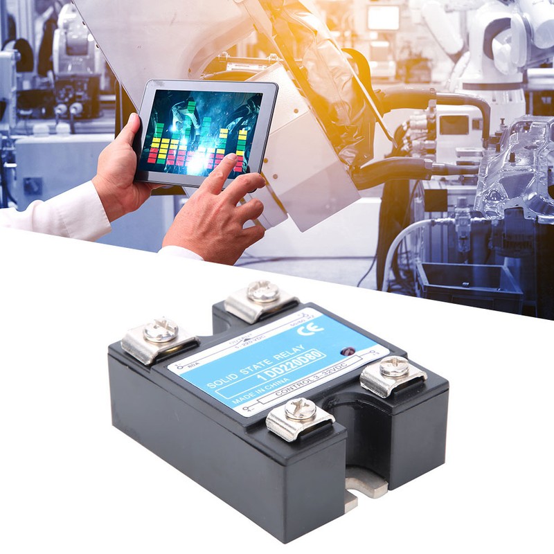 Solid State Relay DC DC SSR Input 3-32VDC Load 5-220VDC