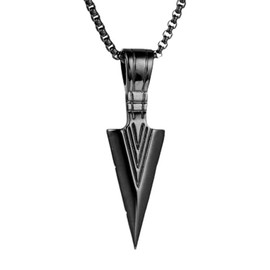 Arrowhead Pendant Necklace Hypoallergenic Triangle Necklace Spear Point Necklace for Men Women (Black, One size)