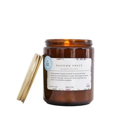 CENTRAL 220 | Vela Passion Fruit | Maracuyá, Naranja Roja, Flores Exóticas | 200g, 40-50 Horas Energizantes