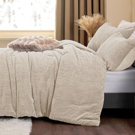 ChiXpace Fluffy Comforter King Set - Furry Linen Leaves Pattern Faux Fur Bed Set, Winter Ultra Soft Fuzzy Comfort Set, Velvet Bedding Set for Bed with 2 Pillow Cases