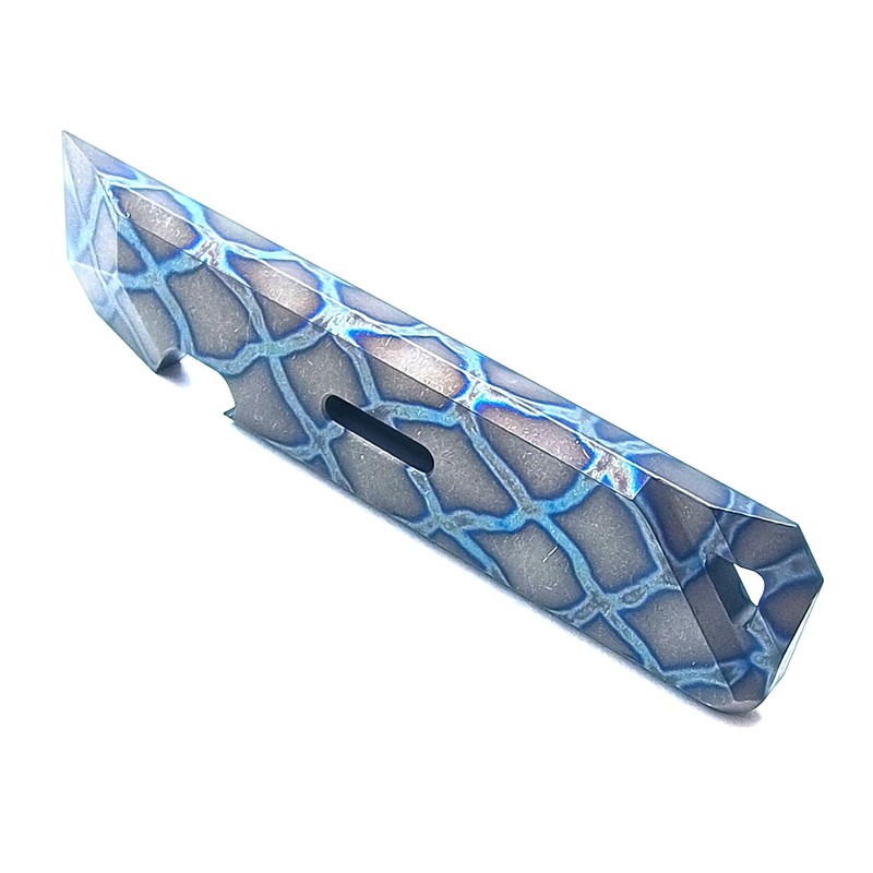 Titanium Pry Bar Crowbar with Bottle Opener Keyhole Function Portable