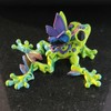 Articulated Winged Frog - Quantity: 1
