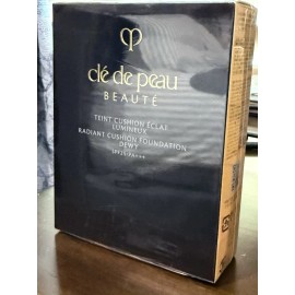 Clé de Peau Beauté Cle de Peau Beaute Radiant Cushion Foundation Japan 00 Ochre Refill