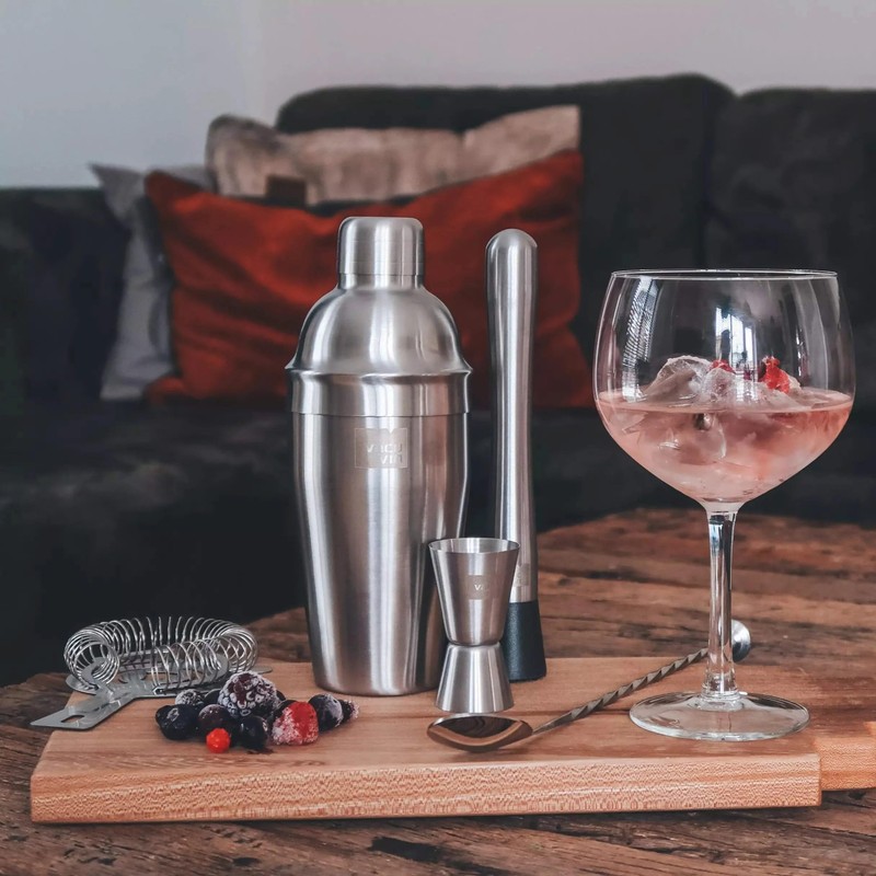VacuVin Brushed Steel Cocktail Shaker