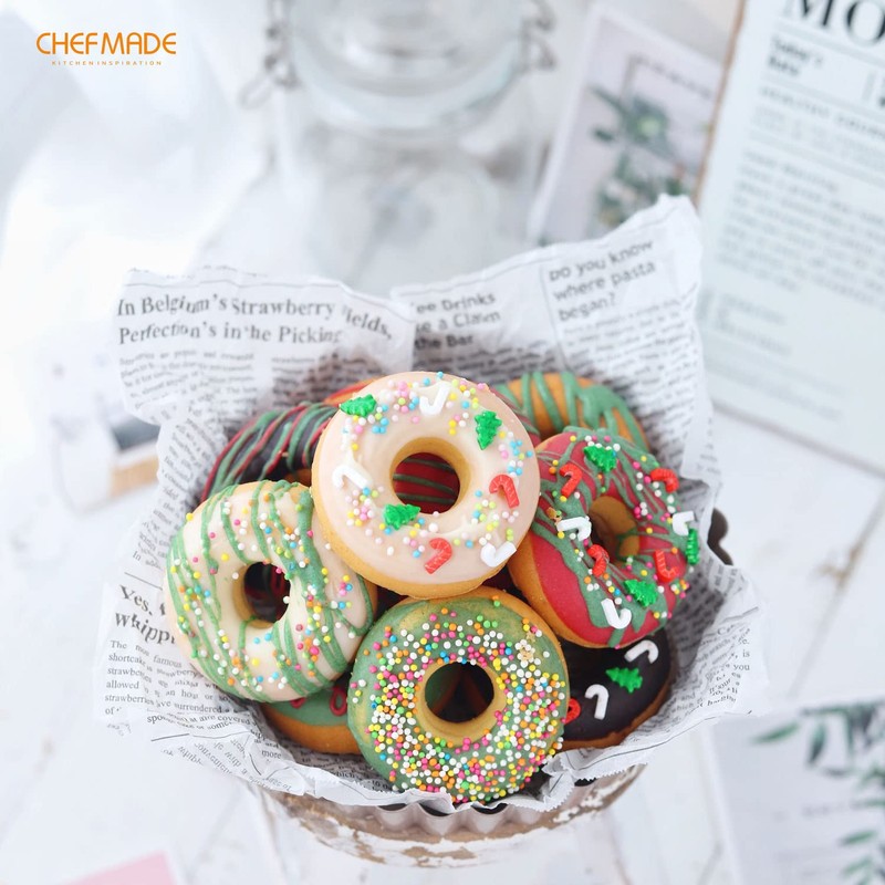 CHEFMADE Nonstick Donut Pan, 12 Cavity Ring Doughnut Baking Pan