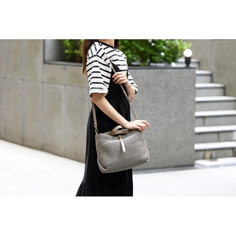 [ヴィオラドーロ] トートバッグ 2WAY オフホワイト VIO-V-8744-WH