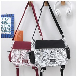Inshere Cute Shoulder Bag, Aesthetic Shoulder Bag, Nylon Y2K Shoulder Bag for Women Men, T01-black