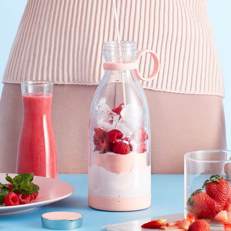 Mini Blender Electric Battery Powered USB Blender Portable Juicer for