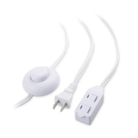Cable Matters 3 Outlet Christmas Tree Extension Cord with Foot Switch - 10ft, Extension Cord with Switch On/Off, White